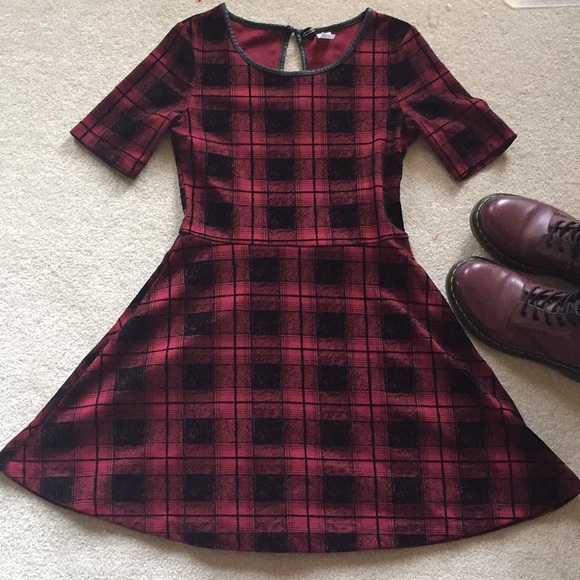 Divided Dresses & Skirts - Divided by H&M Burgundy/Maroon and Black Velvet